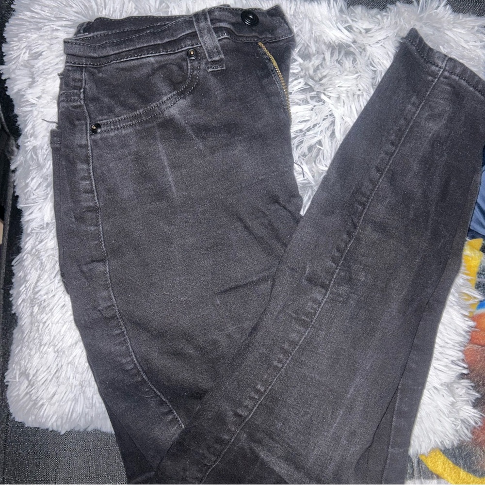 RE generation by Celebrity Pink Skinny Jeans